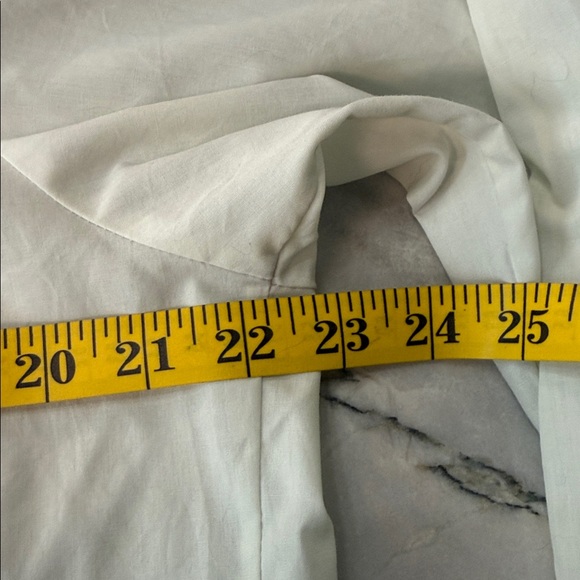 VTG CHUTE #1 Embroidered White Western Shirt
With Pearl snaps - Picture 9 of 11